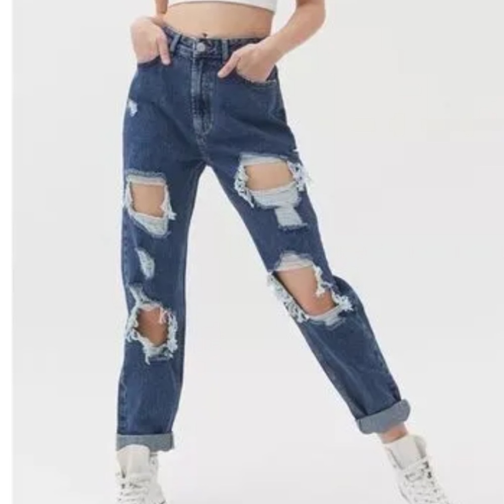 Urban Outfitters BDG high waisted jean destroyed medium wash